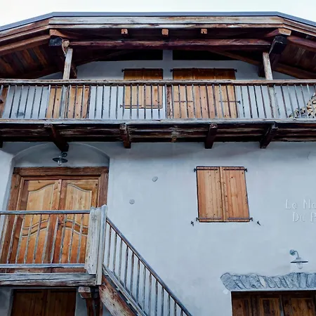 Maison Spacieuse Au Centre De Pour 8 Pers. Avec Cheminee Et Parking - Fr-1-568-18 *