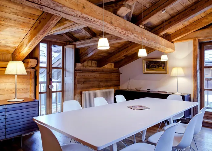 Maison Spacieuse Au Centre De Pour 8 Pers. Avec Cheminee Et Parking - Fr-1-568-18 木屋 谷雪维尔